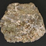 Grenats sur orthose, Montenegro, Montseny, Province de Barcelone(micro cristaux)