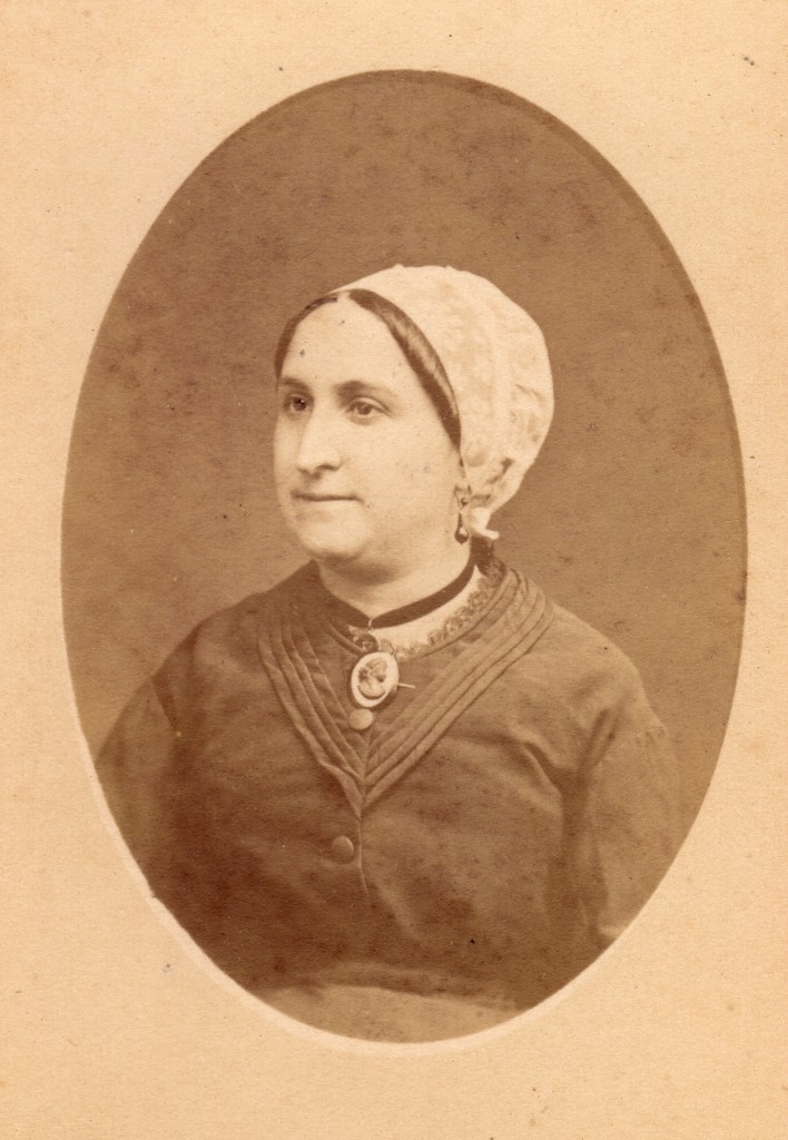 Catalane agée de 39 ans, Perpignan, vers 1880.