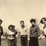 Mode du pull et du chandail, cercle des jeunes de Perpignan, vers 1950