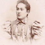 Portrait de femme, Cliché Mas, Perpignan, vers 1900.