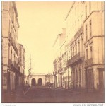 Rue de la République et porte st Martin à Perpignan