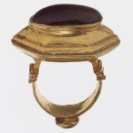 Hinged Ring. Greek, Hellenistic, 2nd–1st Century B.C. Gold with garnet. Metropolitan Museum of Art, New York.