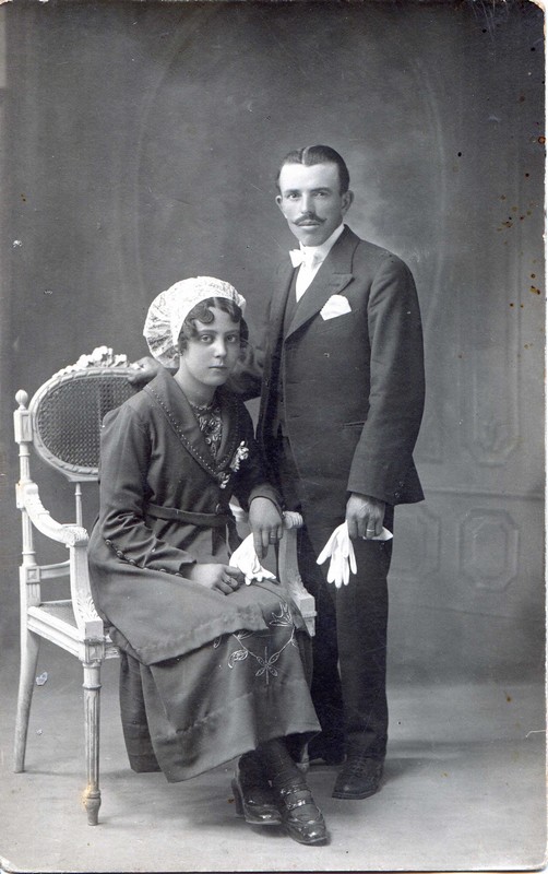 Mariage Joseph Olivé, Roussillon, vers 1925.