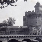 Le Castillet avec la passerelle.