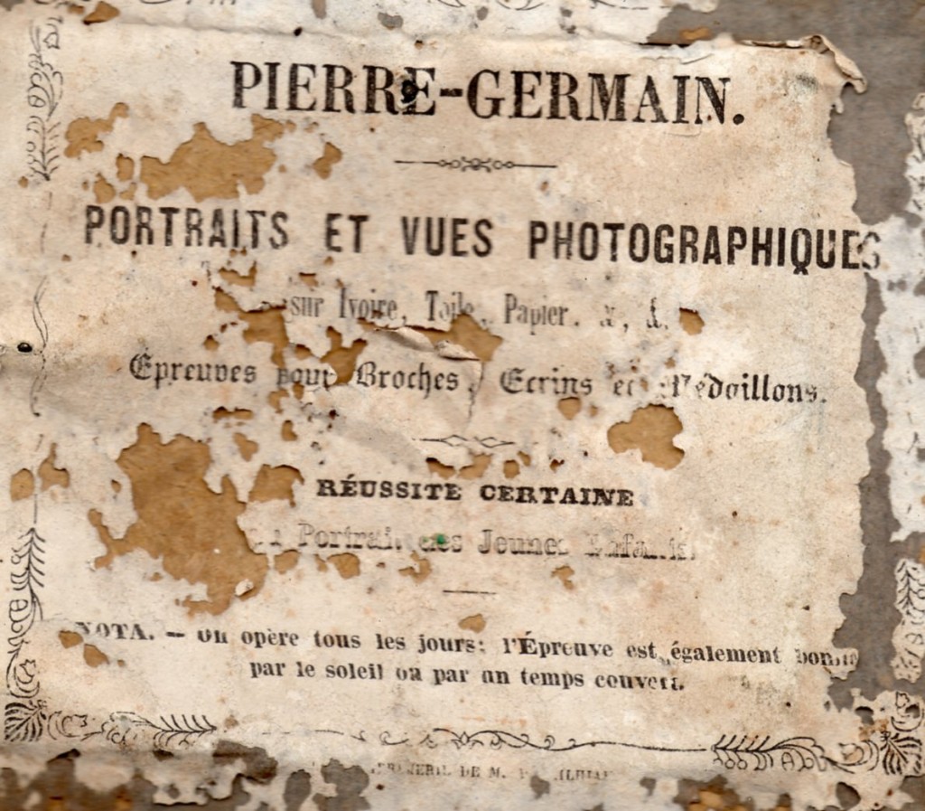 Etiquette à l'arrière de la photographie, Pierre Germain, Perpignan. 