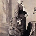 Portrait de femme, vers 1880, Photo Larauza, Rambla del Centro, Barcelone.