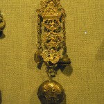 Chatelaine et sa montre, XVIIIe s. Musée Marès, BCN.