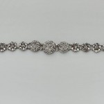 Bracelet d'acien, cut steel and brass, 19e s., musee de Boston, USA.