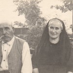 Vers 1920, couple de Roussillonnais âgés.