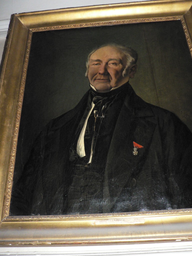 Joseph de Lazerme (1787 1853), conseiller général et député royaliste des Pyrénées-Orientales fut aussi Chevalier de la Legion d'Honneur et de l'ordre du Lys.