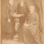 Portrait de famille catalane, Perpignan, vers 1880.