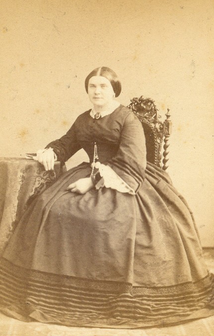Mme Massot-Delaya Mme Massot-Delaya