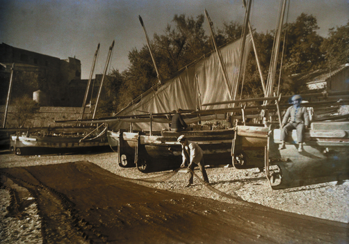 Gervais Courtellemont, Collioure, Les pêcheurs étendant leurs filets pour les faire sécher.