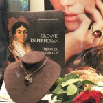 le pendentif en vitrine