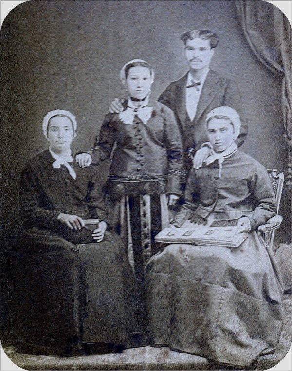 Mariage Pujol, Perpignan, photo Provost, vers 1886. Mariage Pujol, Perpignan, photo Provost, vers 1886.
