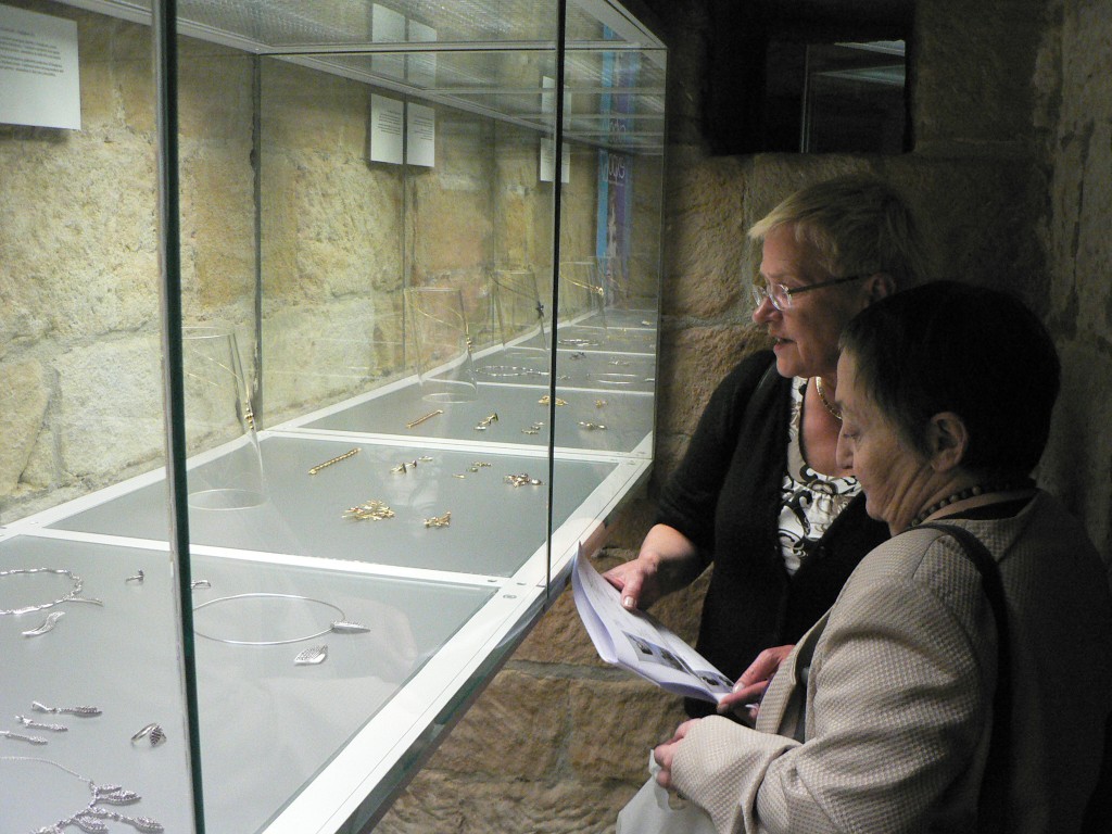 bijoux en Grenat de Perpignan exposés à Turnov