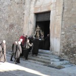 Elne, l'entrée dans la cathédrale