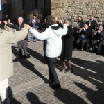 Sardanes en sortie de messe