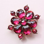 broche en Grenat, Perpignan, inezstodel.com