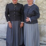 Costumes du Roussillon vers 1880.