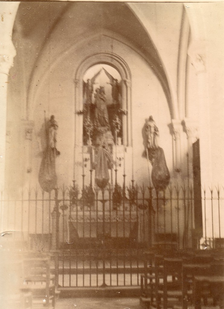 Chapelle des Trappistines d'Espira de l'Agly, collection institut du Grenat. 