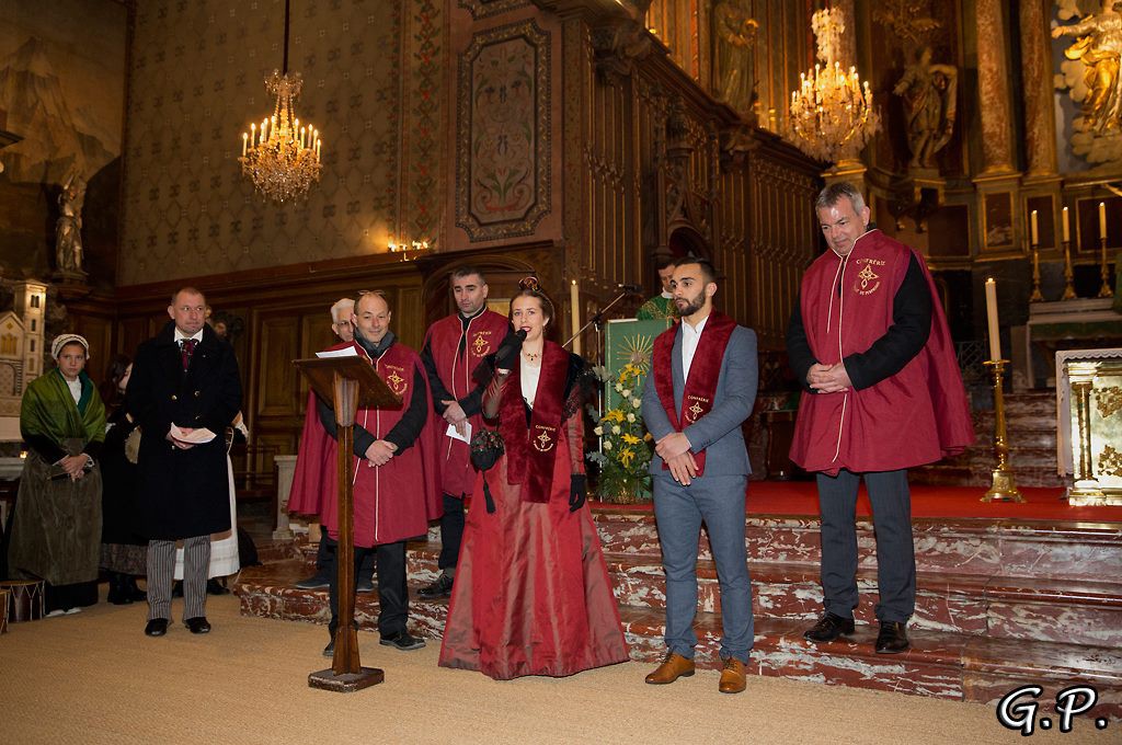 Fête du Grenat, Mandy Graillon reine d'Arles