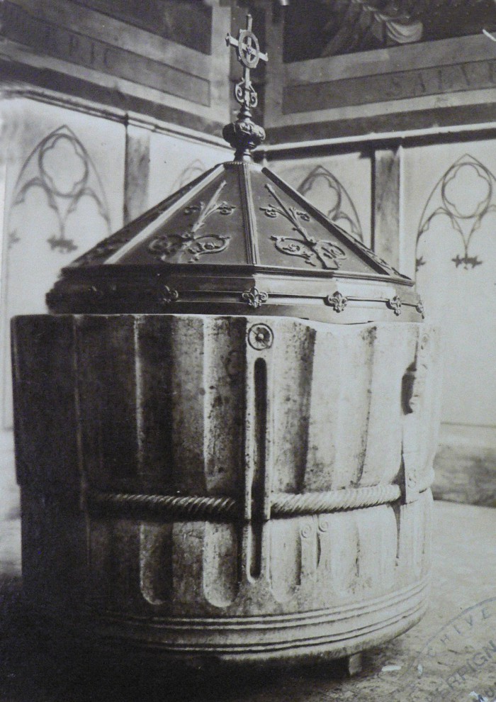 Cuve baptismale cathédrale de Perpignan, AMP.