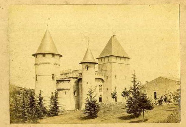 Chateau de Pradells à Coustouges